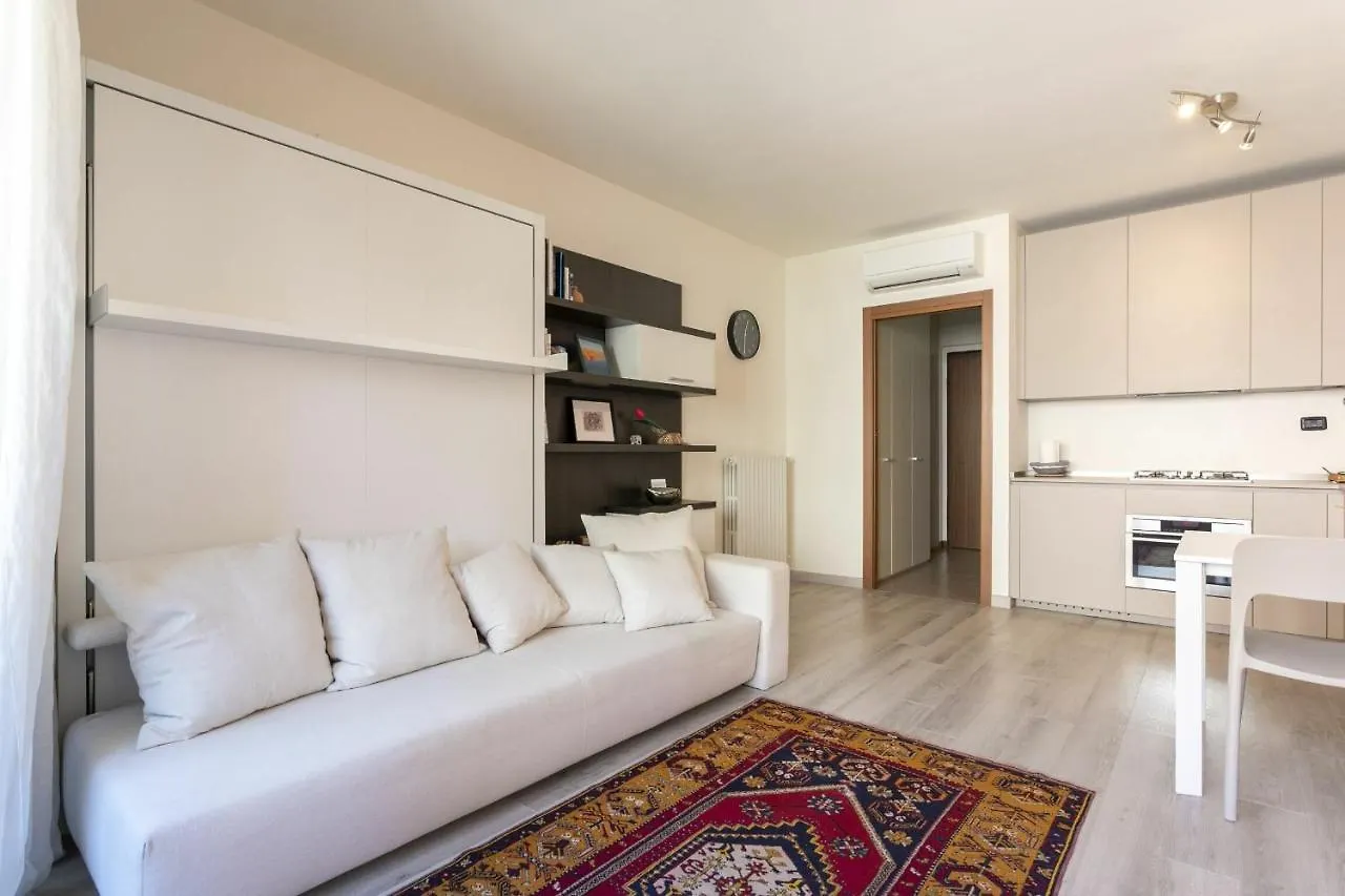 Pastorelli - With Parking - By Halldis Milan Apartment